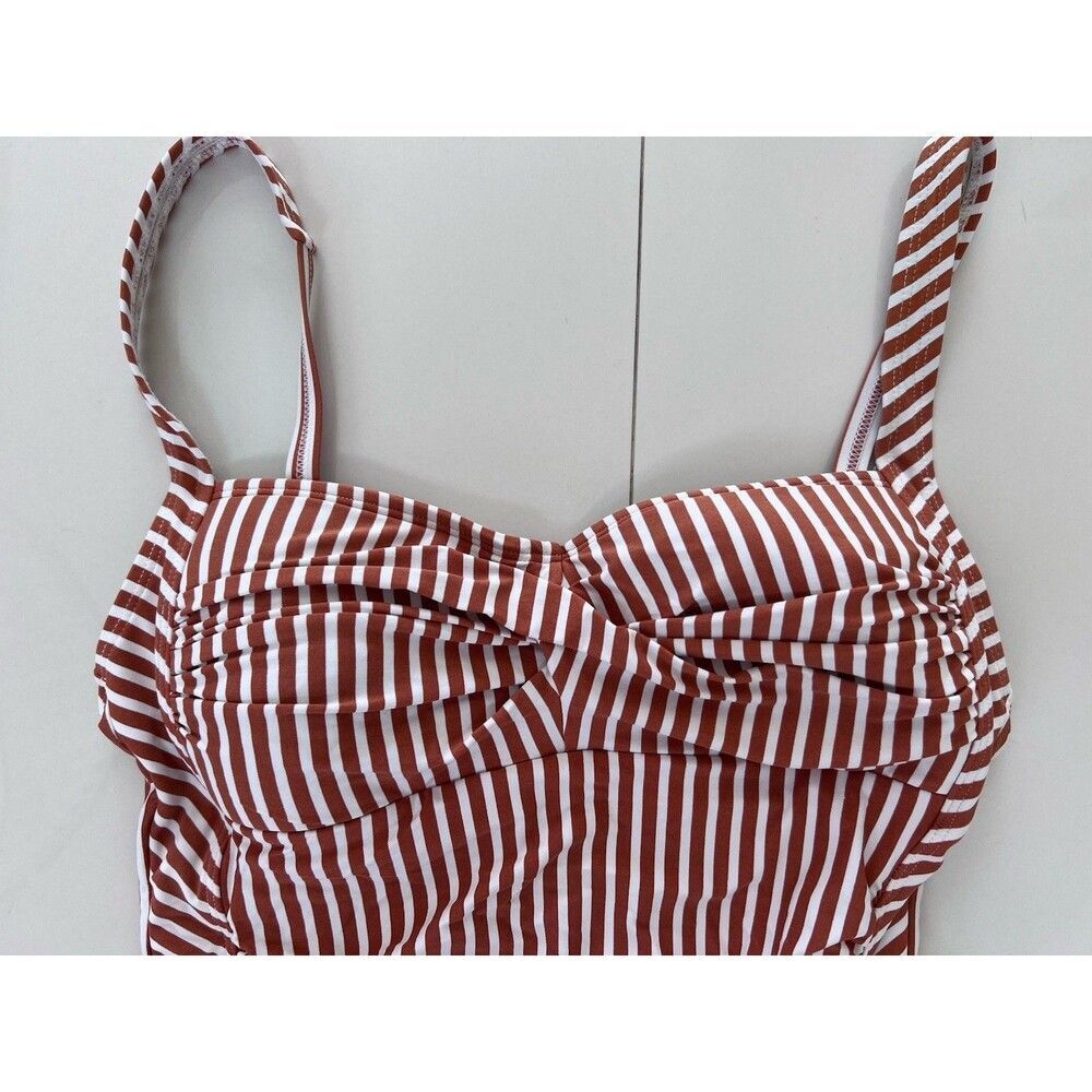 Nip Tuck Swim One Piece Swimsuit Tummy Control Ruched Slimming Molded Cup 8 - Picture 7 of 11